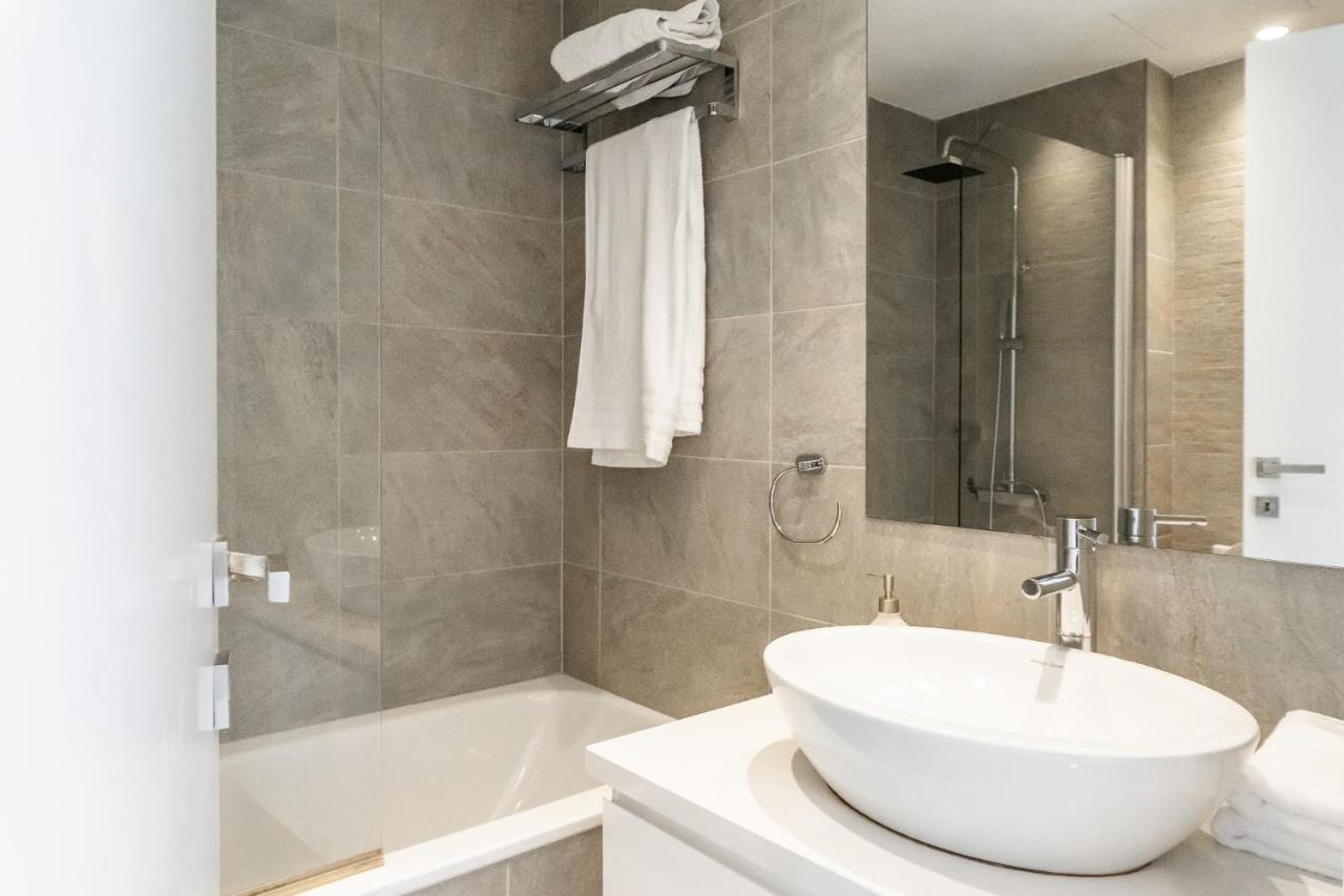 Limassol Marina Nereids D22 By Ezoria Villas Bagian luar foto
