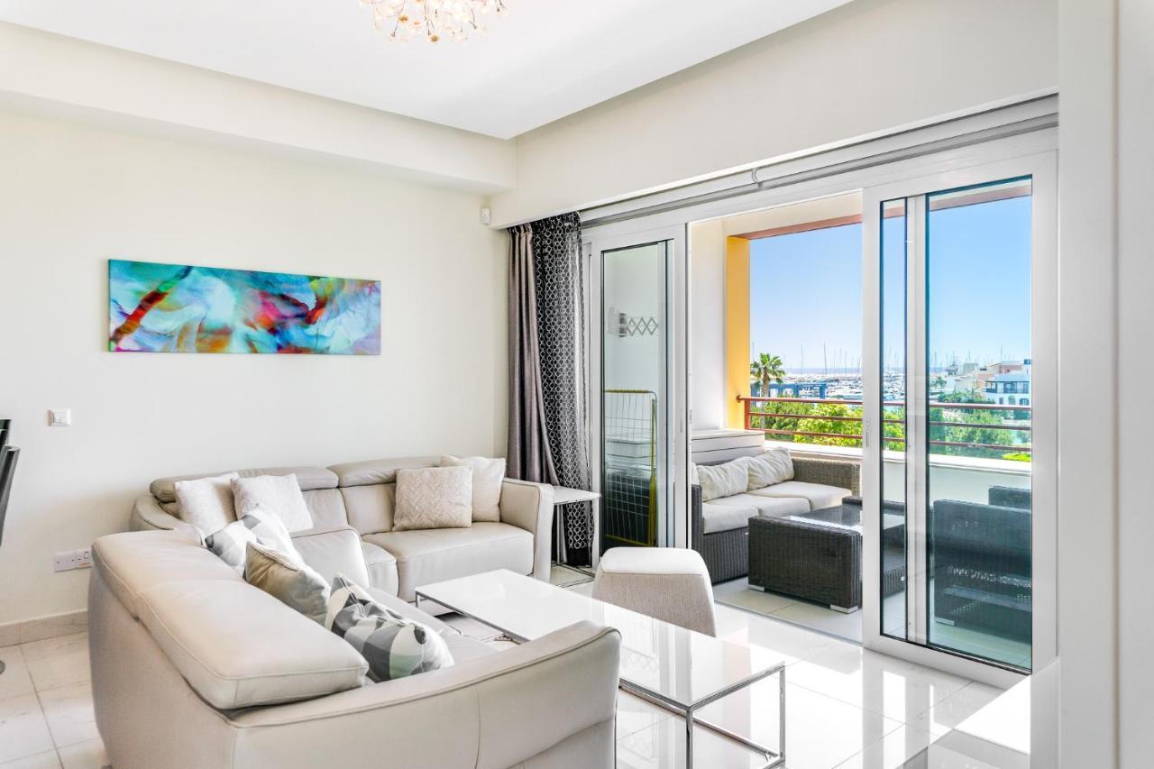 Limassol Marina Nereids D22 By Ezoria Villas Bagian luar foto